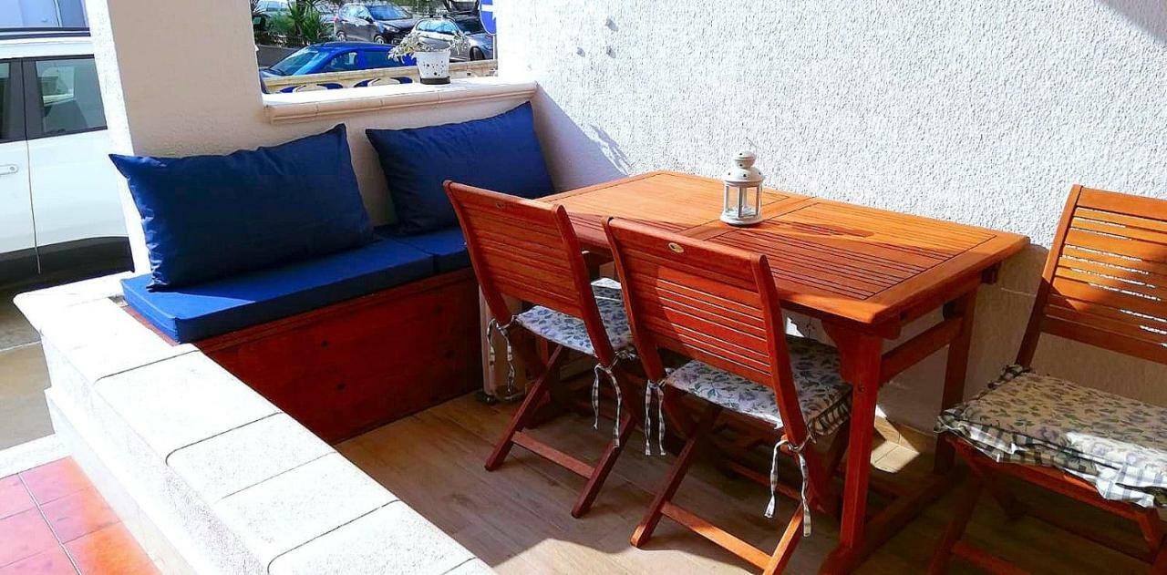Casa Di Irene Apartment Torre Pali Екстериор снимка